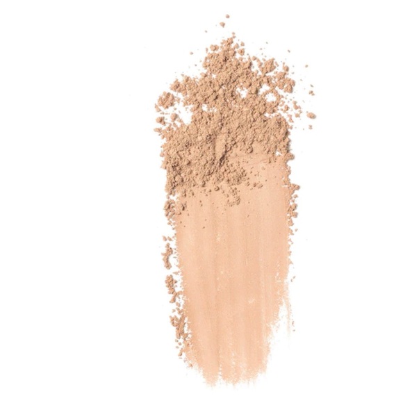 NITB Gucci Hydrating Lip Balm &  Matte Beauty Powder #02 (SOLD AS A SET) - Picture 4 of 4